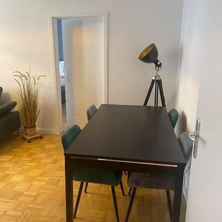 Schoene 2 Zimmer In Stuttgart-west Apartament Stuttgart
