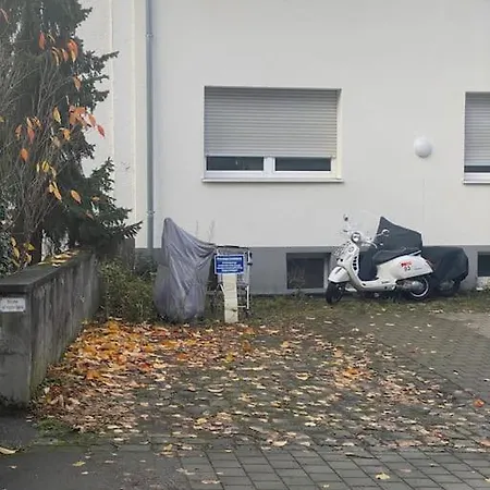 Apartament Schoene 2 Zimmer In Stuttgart-west *